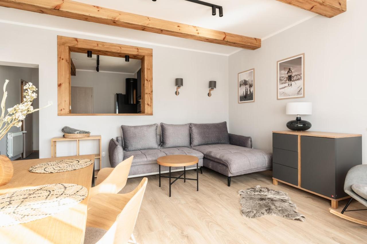 Cirrus 1 Apartment